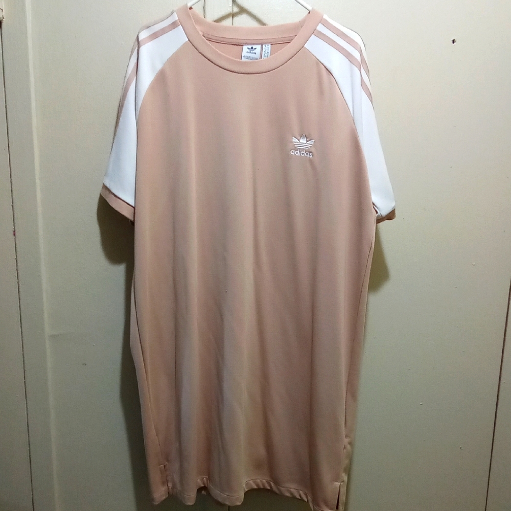 Dress Adidas Cream and White Shirt with Signature Stripes